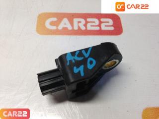 Запчасть датчик airbag передний Toyota Camry 2006