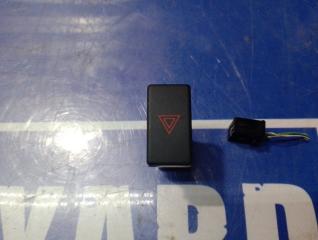 Запчасть кнопка аварийной сигнализации передняя Toyota Avensis 2003