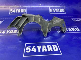 Запчасть кронштейн генератора Volkswagen Touareg 2009