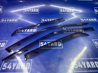 Запчасть ветровик Suzuki Cruze 2004