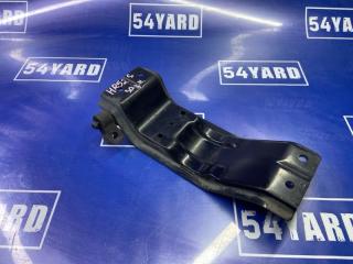 Запчасть балка под кпп Suzuki Cruze 2004