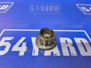 Запчасть гайка ступичная Volkswagen Touareg 2009