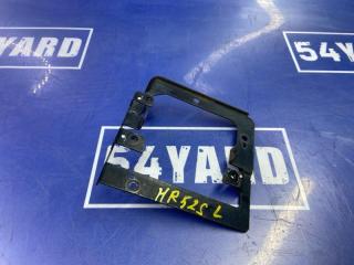 Запчасть крепление туманки переднее левое Suzuki Cruze 2004