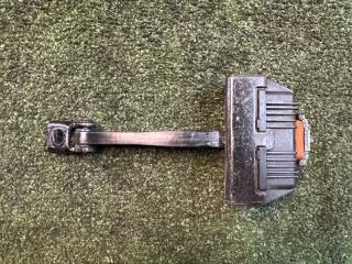 Ограничитель двери передний BMW контрактная Ограничитель двери передний BMW