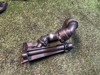 Фланец системы охлаждения BMW