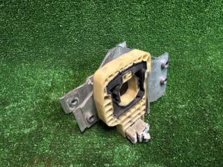 Крепление радиатора правое BMW 540xi 2018 контрактная Крепление радиатора правое BMW 540xi 2018