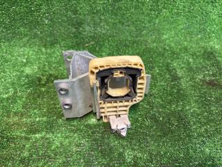 Крепление радиатора правое BMW 540xi 2018 контрактная Крепление радиатора правое BMW 540xi 2018