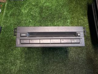 Запчасть cd-чейнджер BMW MINI Cabrio R57 MINI Cabrio R57 LCI MINI Clubman R55 MINI Clubman R55 LCI MINI R56 MINI R56 LCI X5 E70 X5 E70 LCI X6 E71 X6 E72 Hybrid Z4 E89