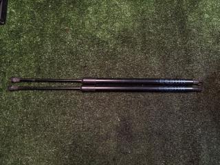 Фото запчасти амортизатор двери багажника BMW X5 E53 контрактная запчасть Запчасть амортизатор двери багажника BMW X5 E53