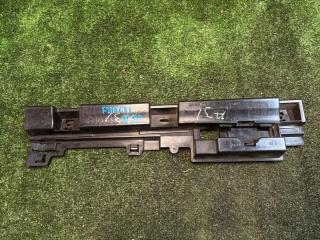 Запчасть кронштейн порога BMW 3' F30 3' F30 LCI 3' F31 3' F31 LCI 3' F80 M3 3' F80 M3 LCI