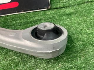 Рычаг передний левый Model 3