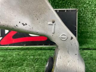 Рычаг передний левый M37