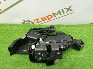 Замок боковой двери задний левый Ford Focus 2008