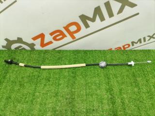 Трос замка двери передний левый Ford Focus 2010