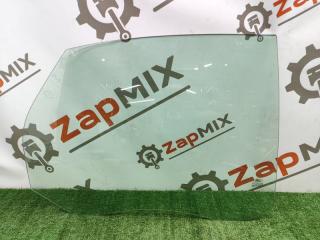 Стекло двери заднее правое Ford Focus 2005 контрактная Стекло двери заднее правое Ford Focus 2005