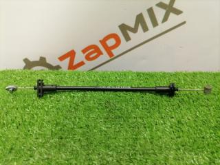 Трос замка двери задний Ford Focus 2010