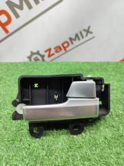 Ручка двери внутренняя правая Ford Focus 2008