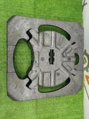 Крепление домкрата Ford Focus Хэтчбек SHDA