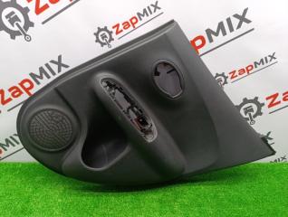 Обшивка боковой двери задняя правая Nissan Juke 2011