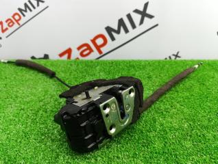 Замок боковой двери задний правый Nissan Juke 2011