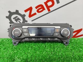 Блок управления климат-контролем Ford Focus 2011