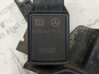 Запчасть датчик положения кузова Mercedes