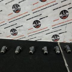 Запчасть парктроник передний mercedes C 2006