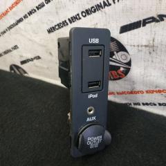 Фото запчасти usb разъем Jaguar XF 2011 Б/У запчасть Запчасть usb разъем Jaguar XF 2011