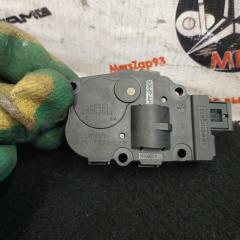 Запчасть моторчик заслонки печки Jaguar XF 2011