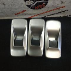 Запчасть кнопка стеклоподъемника Jaguar XF 2011