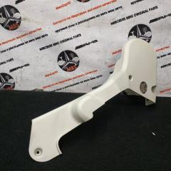 Запчасть накладка сиденья передняя Jaguar XF 2011