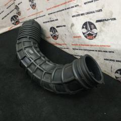 Запчасть патрубок воздушного фильтра Kia Ceed 2012