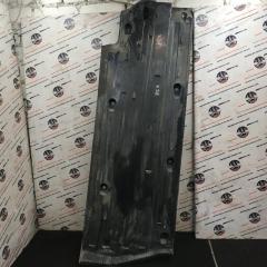 Запчасть защита днища правая Kia Ceed 2012