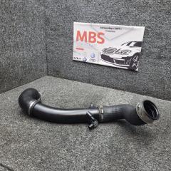 Патрубок интеркулера mercedes E w210 om611.961