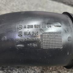 Патрубок воздушного фильтра E 2001 w210 om611.961