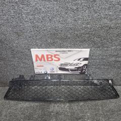 Решетка бампера передняя mercedes C 2011 w204 om651.911 A2048850853 Б/У