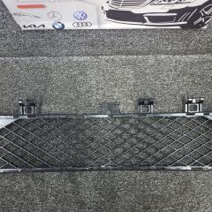 Решетка бампера передняя C 2011 w204 om651.911