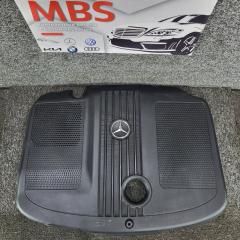 Декоративная крышка двигателя cls 2016 218 om651.924