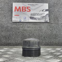 Запчасть крышка масляного фильтра mercedes E