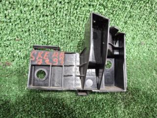 Фото запчасти крепление бампера заднее правое Subaru FORESTER 2018 контрактная запчасть Запчасть крепление бампера заднее правое Subaru FORESTER 2018