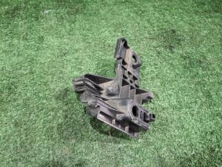 Крепление бампера заднее правое Subaru FORESTER SKE FB20W