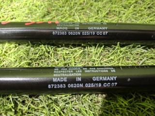 Амортизатор капота XC40 2019 XB420 B4204T47