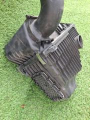 Корпус воздушного фильтра правый CAYENNE 2008 957 M48.01