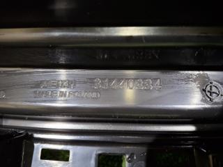 Накладка замка багажника XC40 2019 XB420 B4204T47