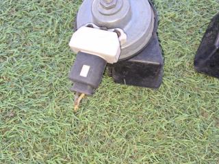 Звуковой сигнал C-CLASS 2015 205.242 274920