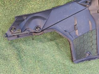 Жабо правое C-CLASS 2015 205.242 274920