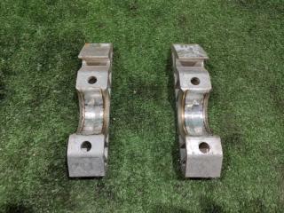 Фото запчасти кронштейн переднего стабилизатора PORSCHE CAYENNE 2008 контрактная запчасть Запчасть кронштейн переднего стабилизатора PORSCHE CAYENNE 2008