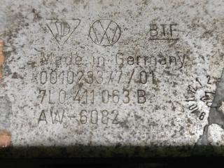 Кронштейн переднего стабилизатора CAYENNE 2008 957 M48.01