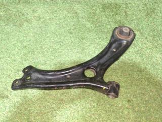 Рычаг подвески нижний передний правый HONDA VEZEL 2023