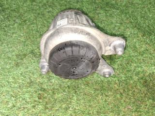 Подушка двигателя левая C-CLASS 2015 205.242 274920